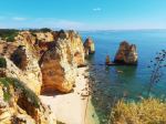 Ponta da Piedade - Photo Credit: Photo by Reiseuhu on Unsplash