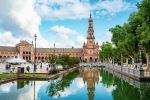 Plaza de España - Photo Credit: Photo by Taisia Karaseva on Unsplash