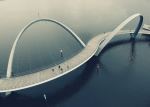 Elizabeth Quay pedestrian and cyclist bridge - Photo Credit: Photo by M.Fildza Fadzil on Unsplash