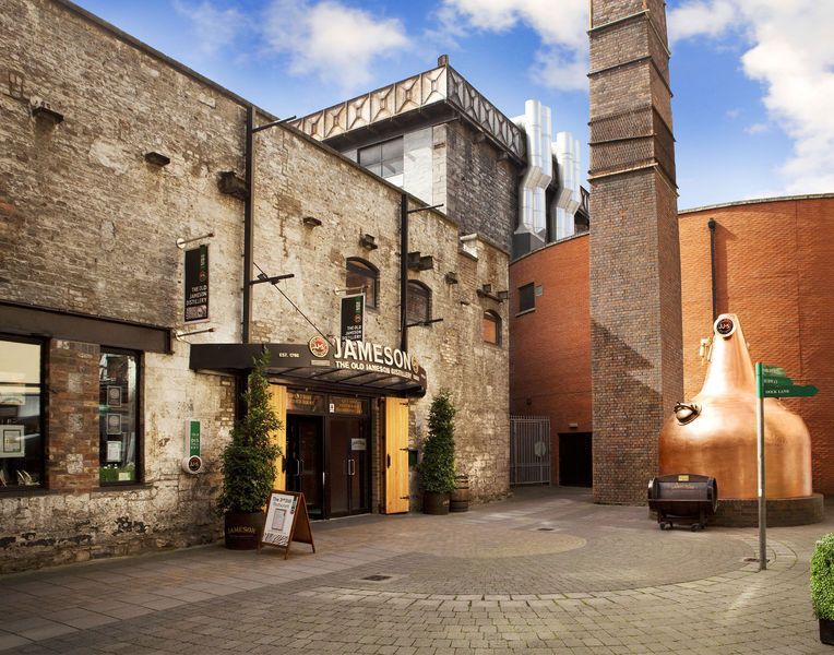 Irish Supreme Tour with Private Driver/Guide - 8 Night  Customizable Itinerary