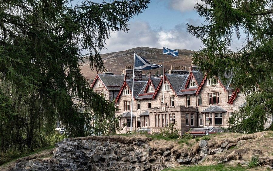 A Dram-ful Whisky Tour with Private Driver/Guide - 8 Night Customizable Itinerary