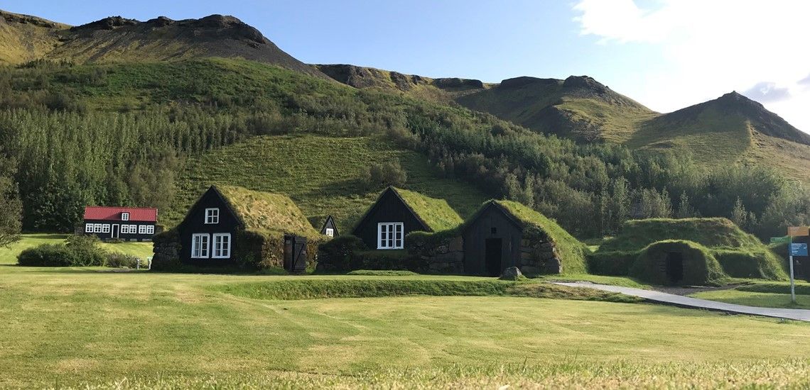 Iceland's Natural Wonders Tour with Private Driver/Guide - 5 Night Customizable Itinerary
