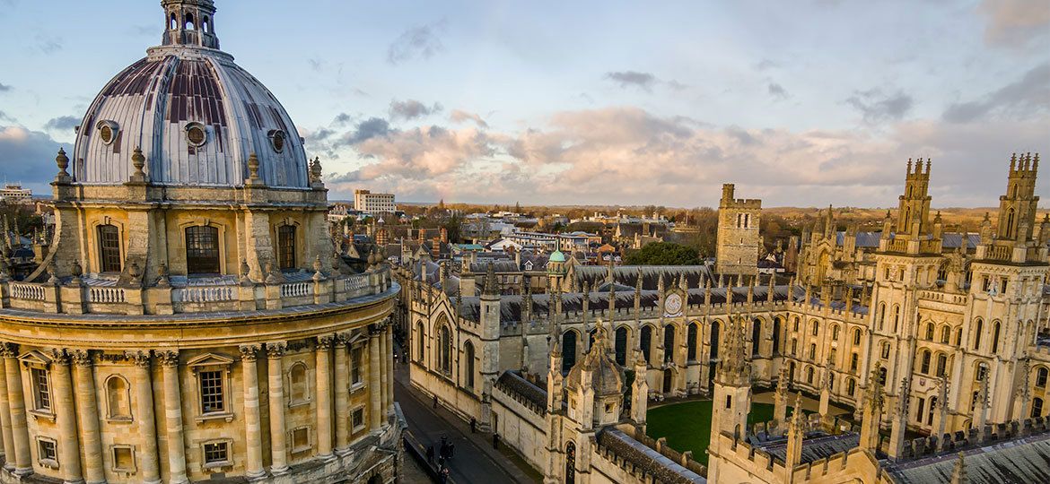 Downton Abbey Elegant England "Set-jetting" Tour with Private Driver/Guide - 7 Night Customizable Itinerary