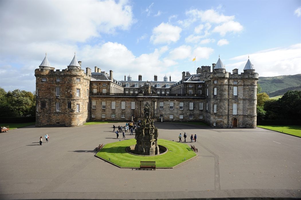 Outlander | 8 Night Tour for Sassenachs
