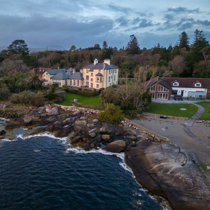 GALWAY CO. - SCREEBE HOUSE HOTEL