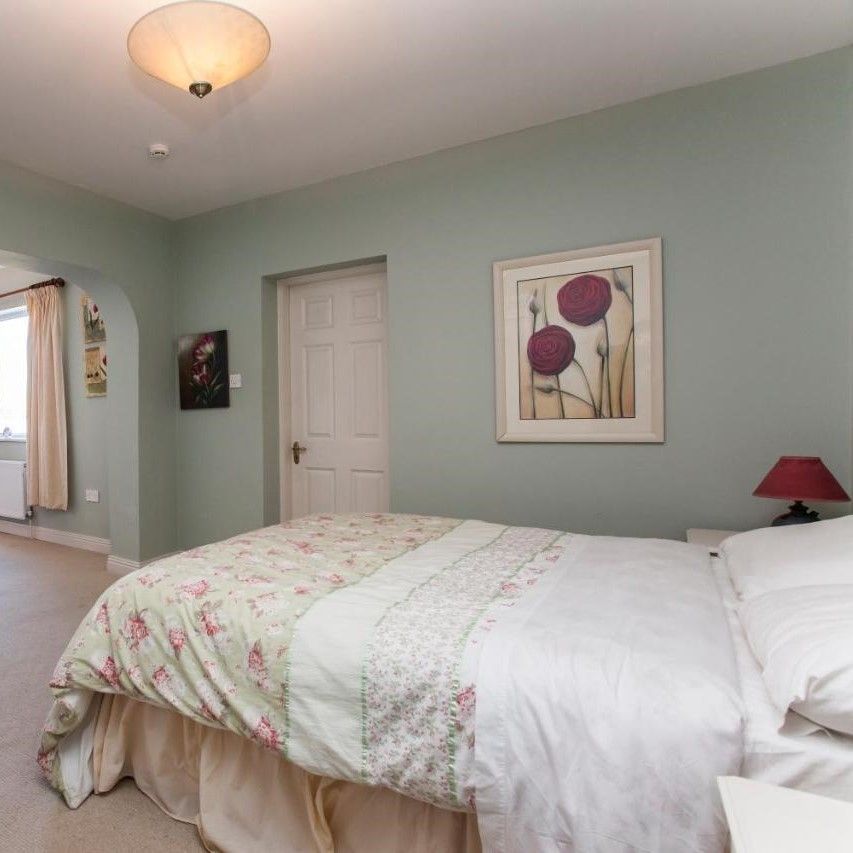 Sunville House B and B