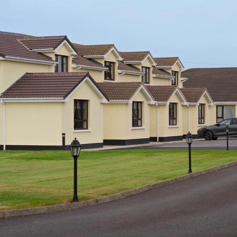 CO.DUBLIN - LUSK - HILLVIEW HOUSE B AND B