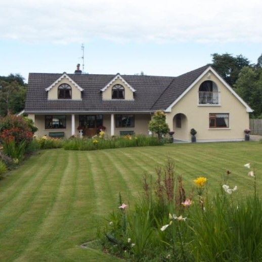 CO.WICKLOW - ASHFORD - MOUNT USHER VIEW B AND B