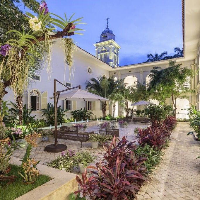 GUAYAQUIL - HOTEL DEL PARQUE