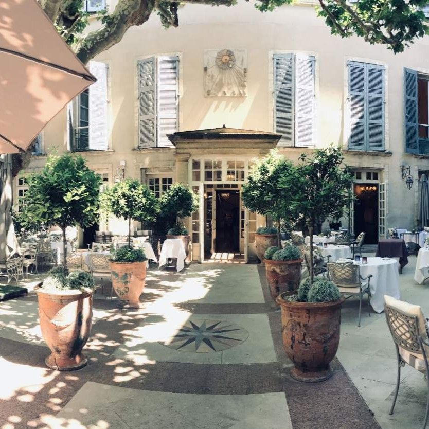 AVIGNON - HOTEL D EUROPE