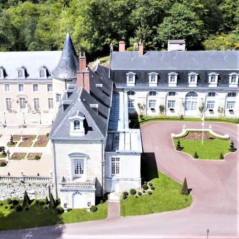 LUYNES - CHATEAU DE BEAUVOIS