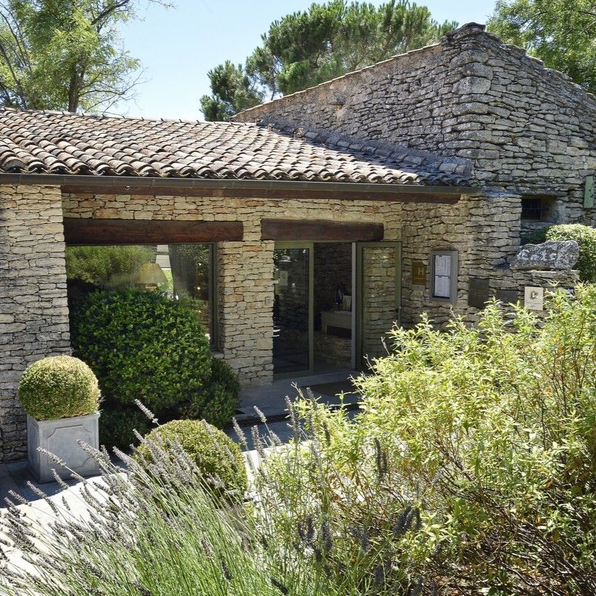 GORDES - LES BORIES AND SPA