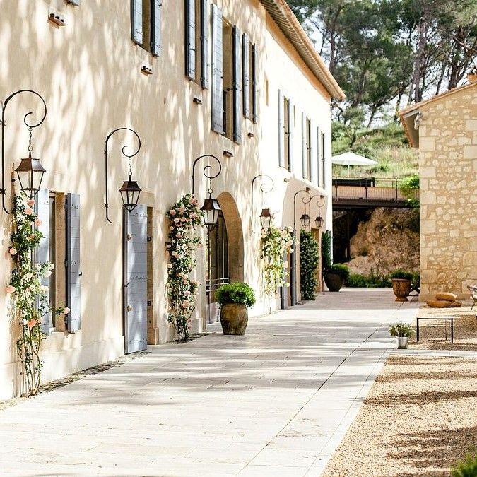 LES BAUX DE PROVENCE - DOMAINE DE MANVILLE