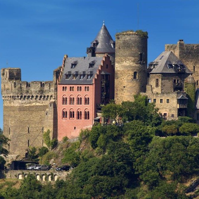 OBERWESEL - BURGHOTEL AUF SCHOENBURG OBERWESEL