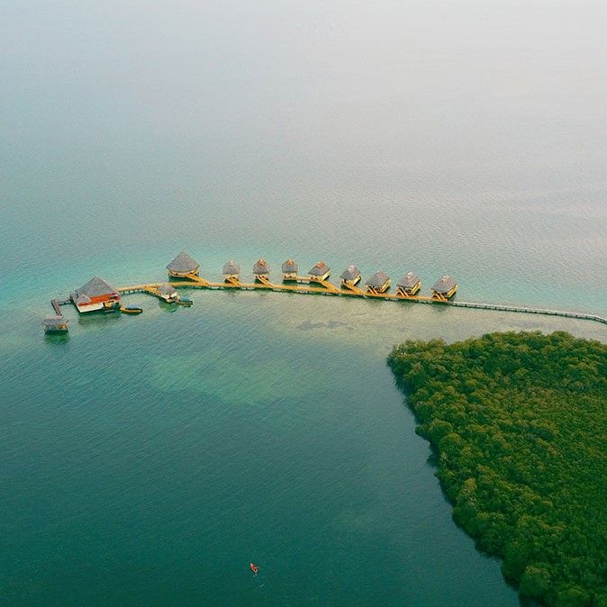 BOCAS DEL TORO - PUNTA CARACOL ACQUA LODGE