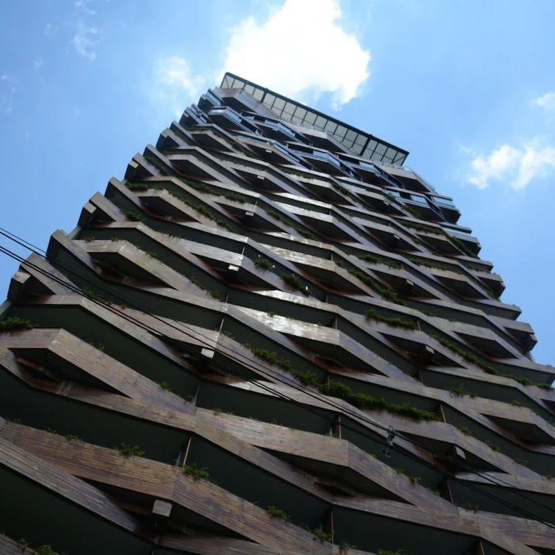 MEDELLIN - THE CHARLEE HOTEL