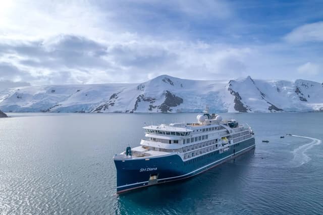 Antarctic Peninsula Discovery
