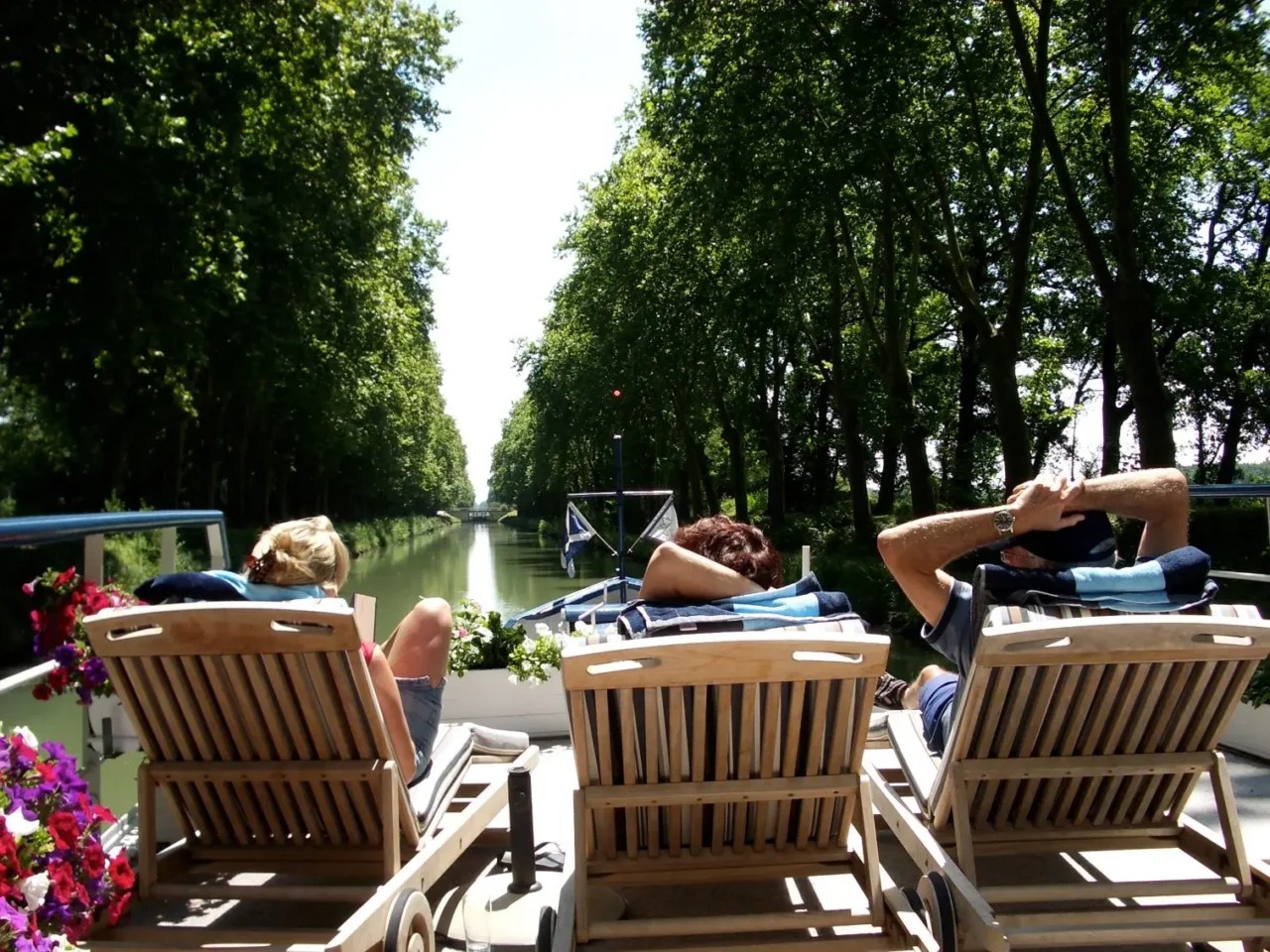 Saint Louis: A Luxurious Cruise Through Southwest France’s Culinary Heartland