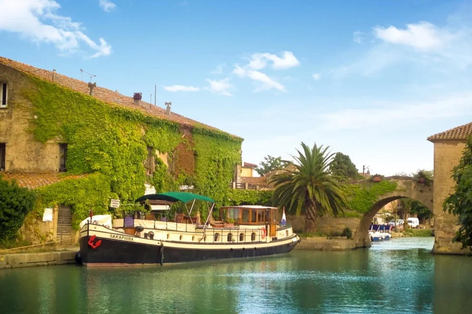 Saraphina: A Romantic Journey of Elegance and Tranquillity in Southern France