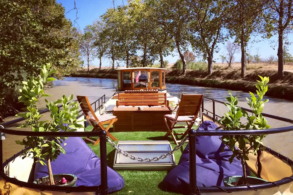 Saraphina: A Romantic Journey of Elegance and Tranquillity in Southern France