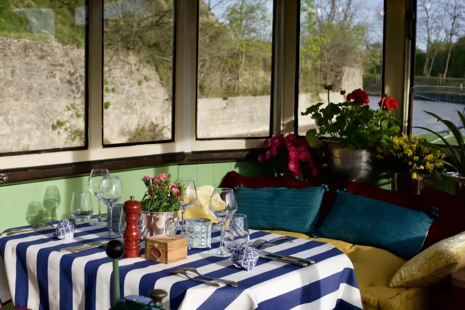 Saraphina: A Romantic Journey of Elegance and Tranquillity in Southern France