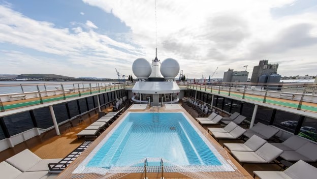 Antarctic Express: Sail South, Fly North