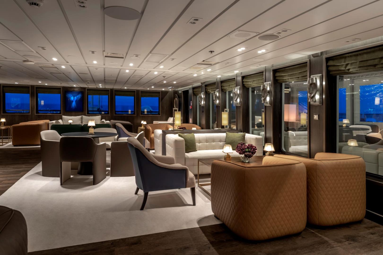 Echoes of the Deep - Whale Voyage aboard St Helena