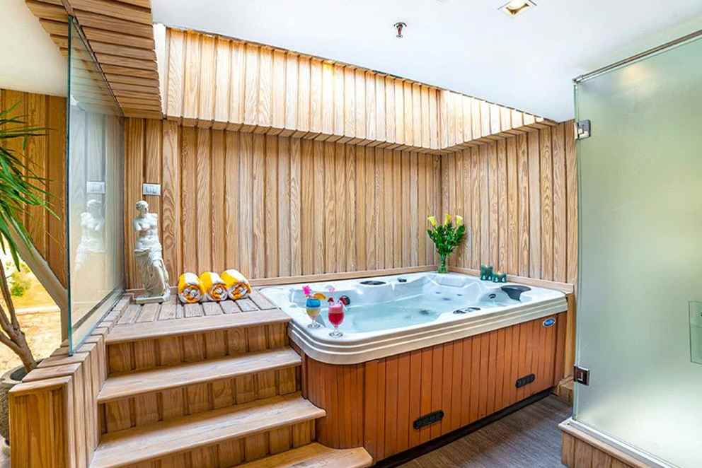 Exploring Egypt Aboard Sun Goddess