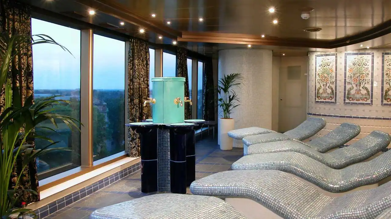 25-Day Transatlantic, Italy & Greece Collectors' Voyage