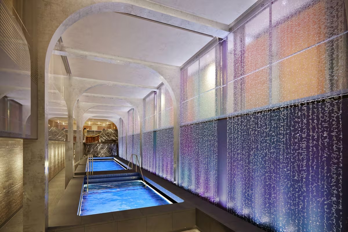 Caribbean:  Harvest Caye, Cozumel & Roatan