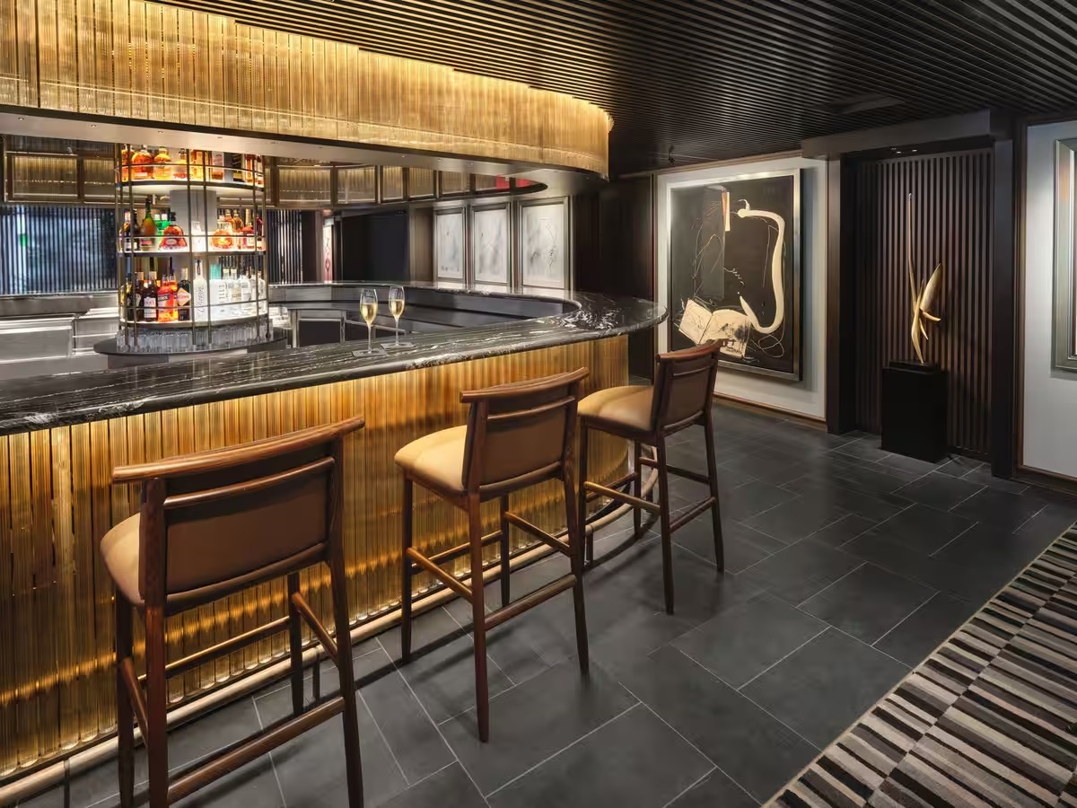 Caribbean:  Harvest Caye, Cozumel & Roatan