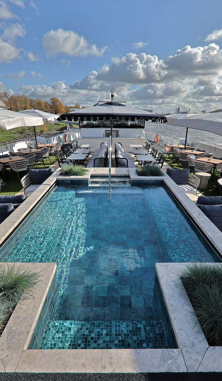 Essence of the Seine