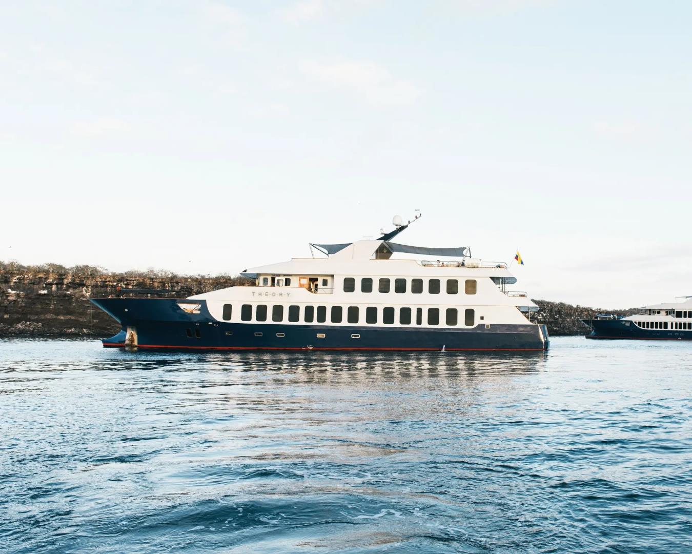Ultimate Galápagos: Southern and Central Route