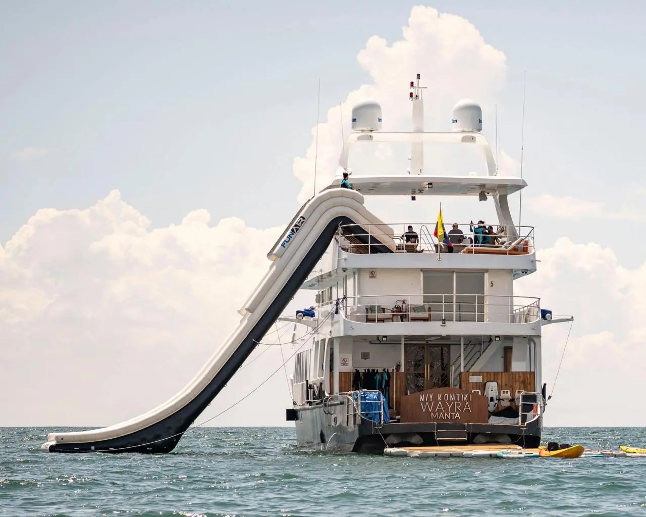 Cruising and Wildlife in Costa Rica