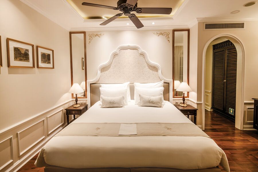 Signature Suite