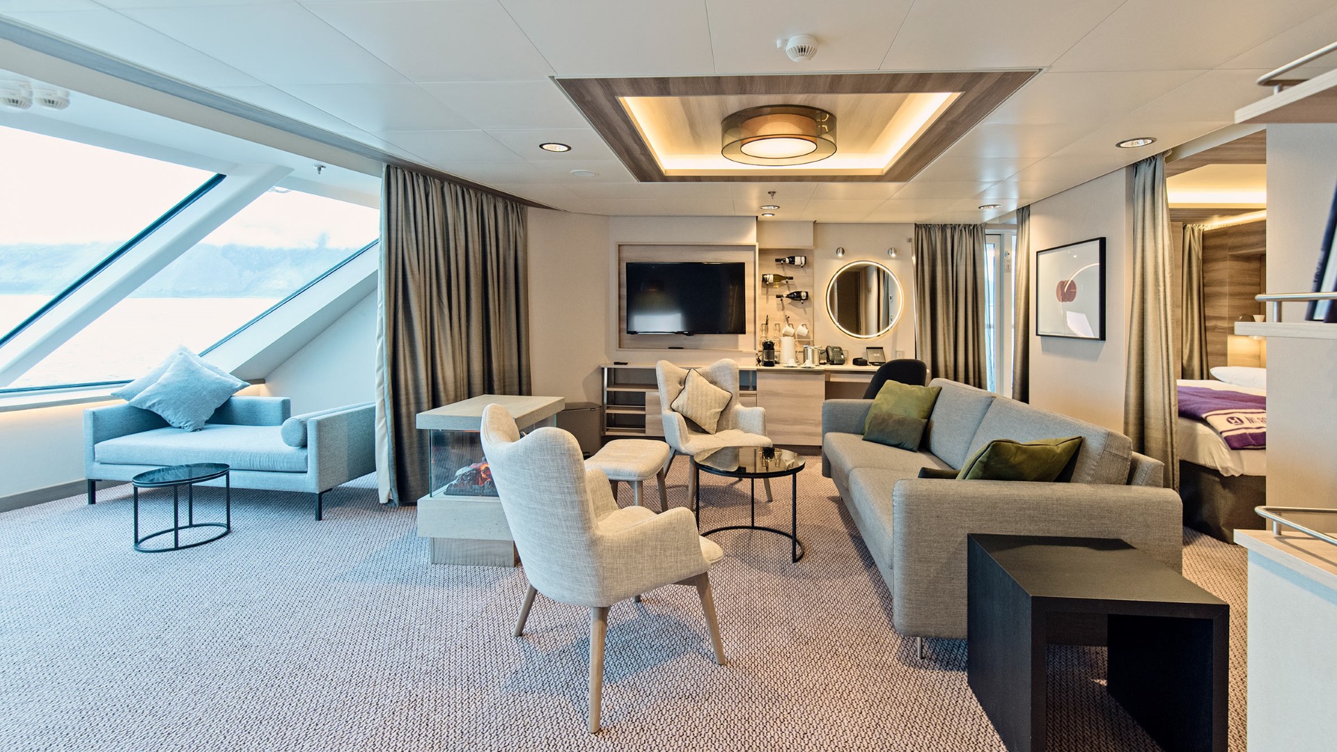 Expedition Suite XL Suite with Balcony