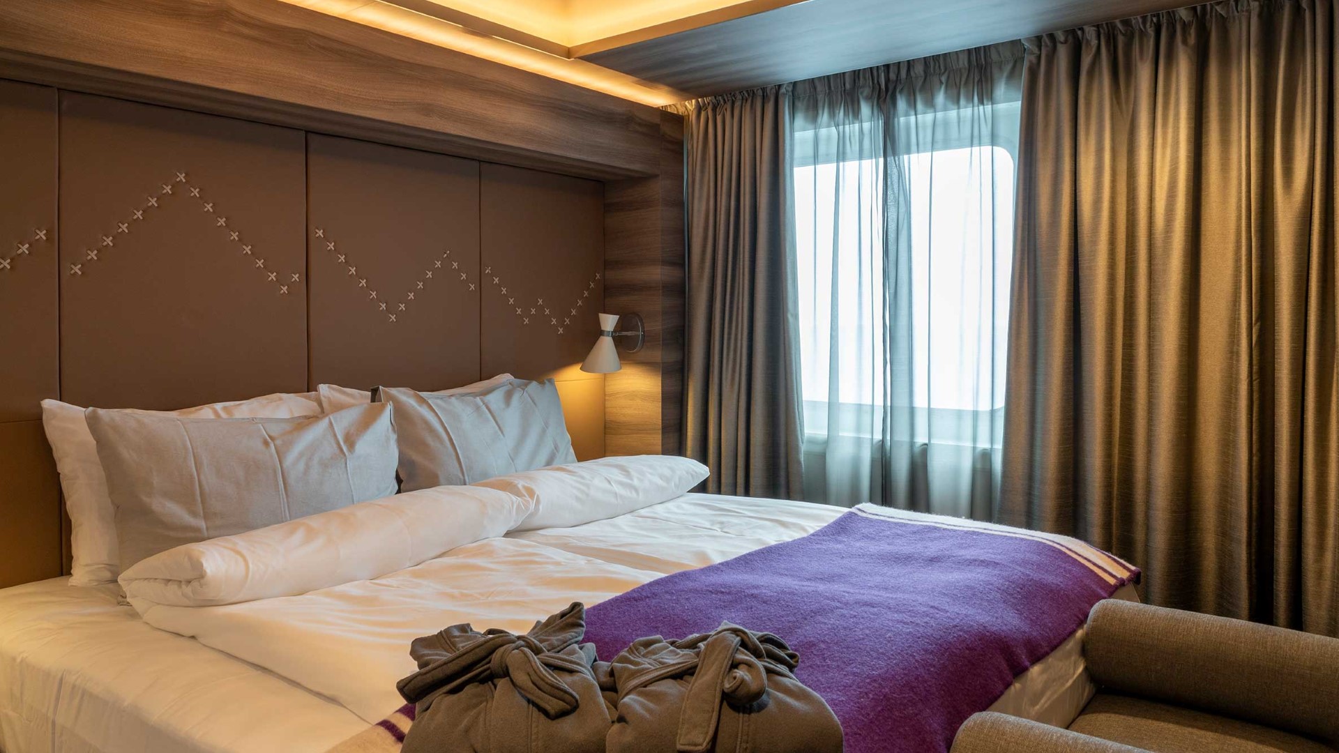Expedition Suite XL Suite