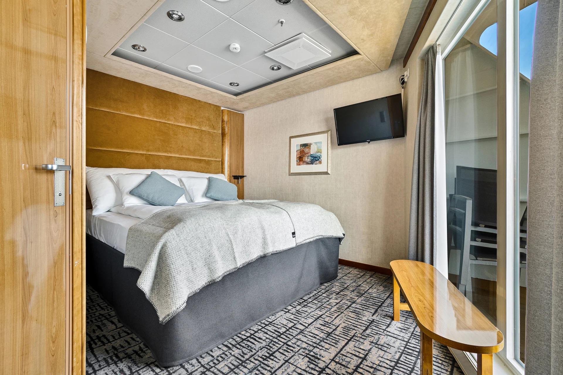 Owners' Suite on upper deck