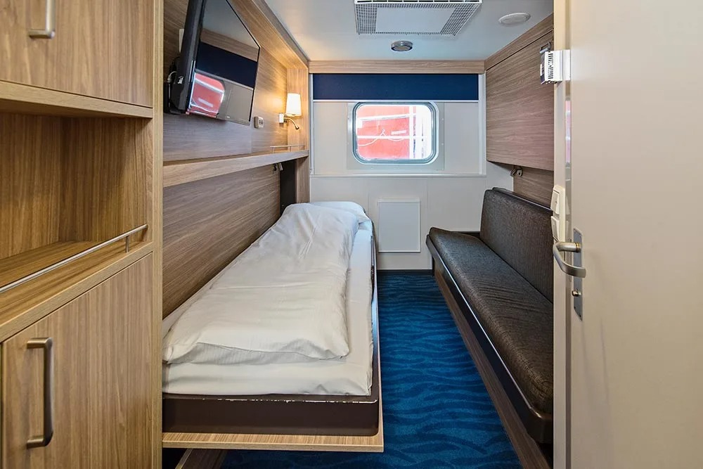 Triple on upper deck with window (restricted view)