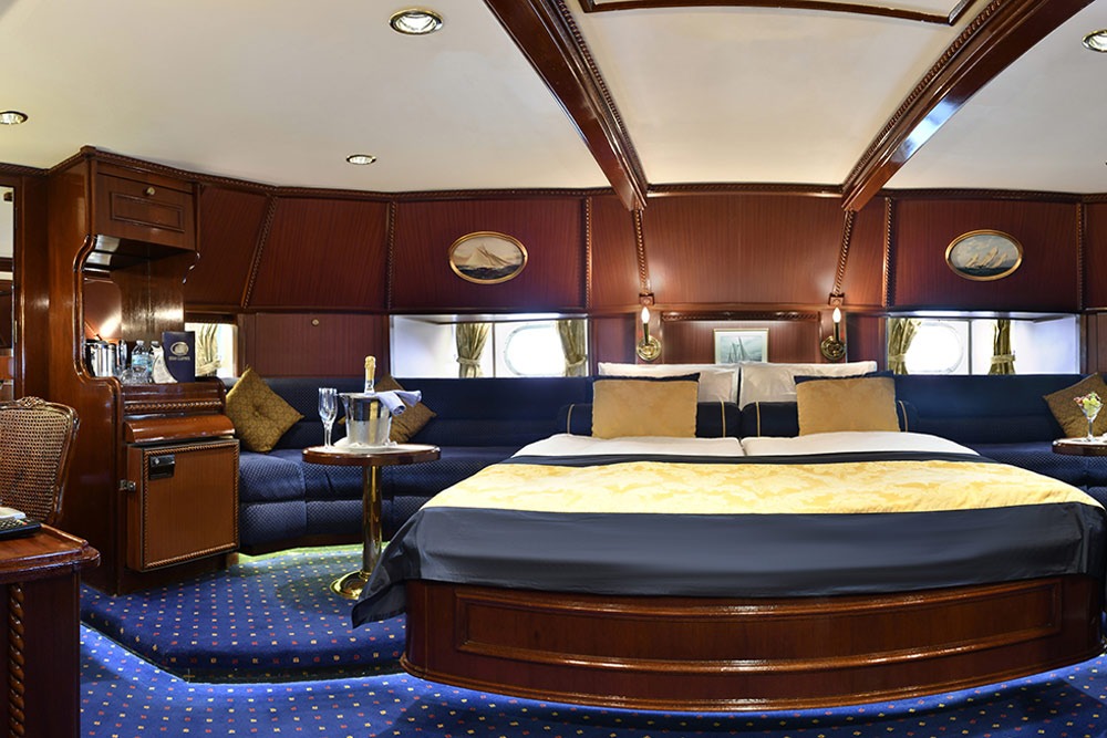 Owner's Cabin - Deluxe Outside Cabin