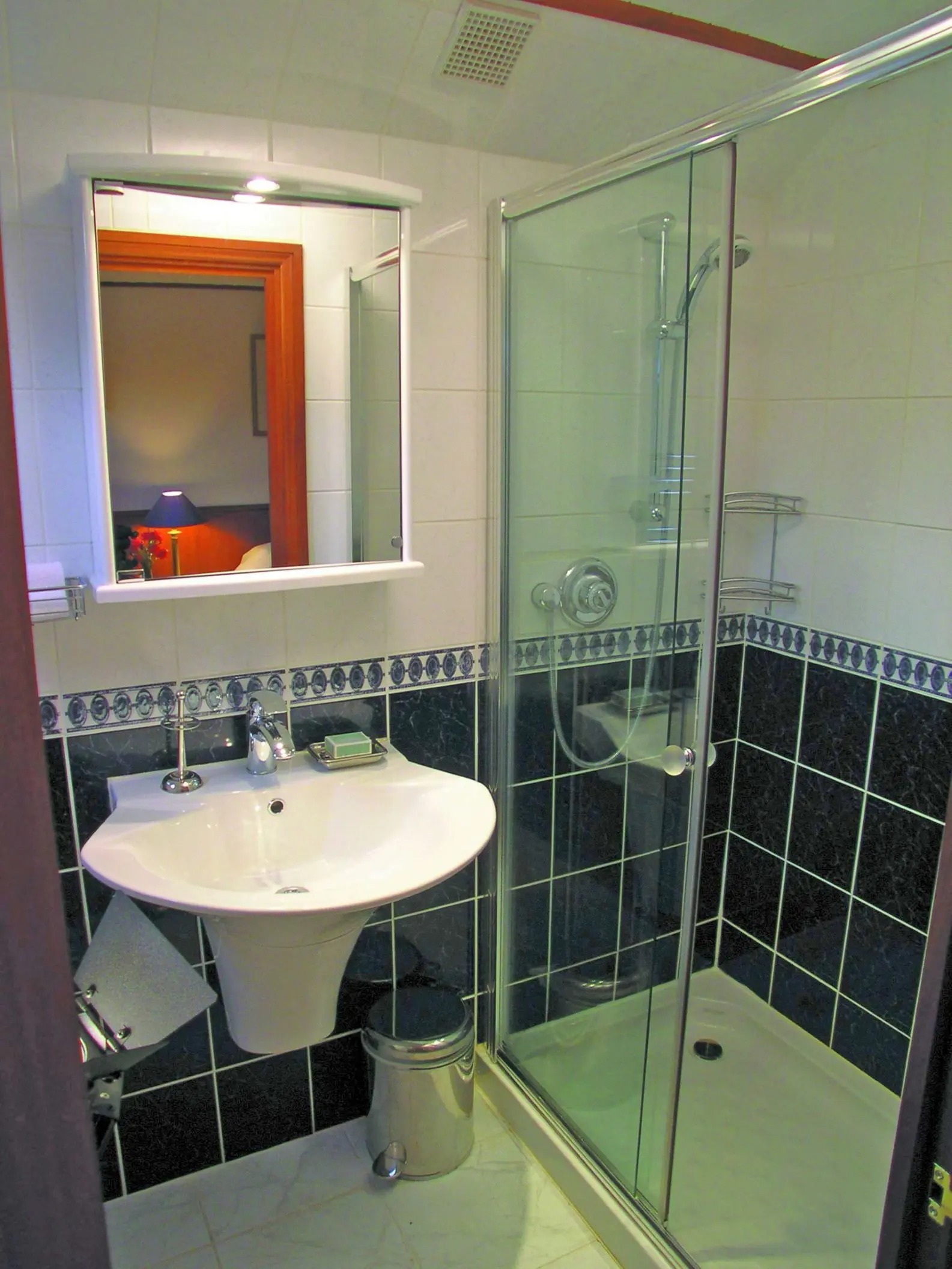 Double or Twin Cabin