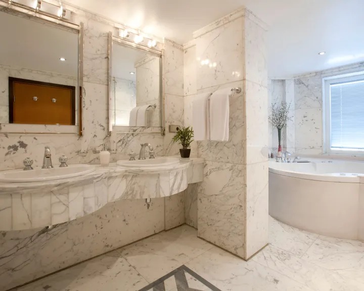 Veranda Suite