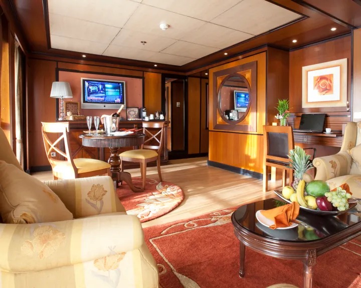 Explorer Suite
