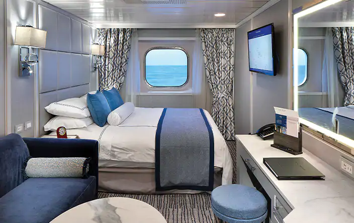 Deluxe Oceanview Stateroom