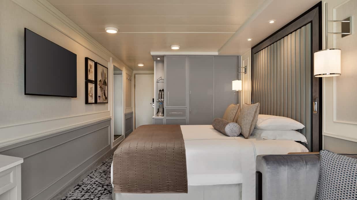 Deluxe Oceanview Stateroom