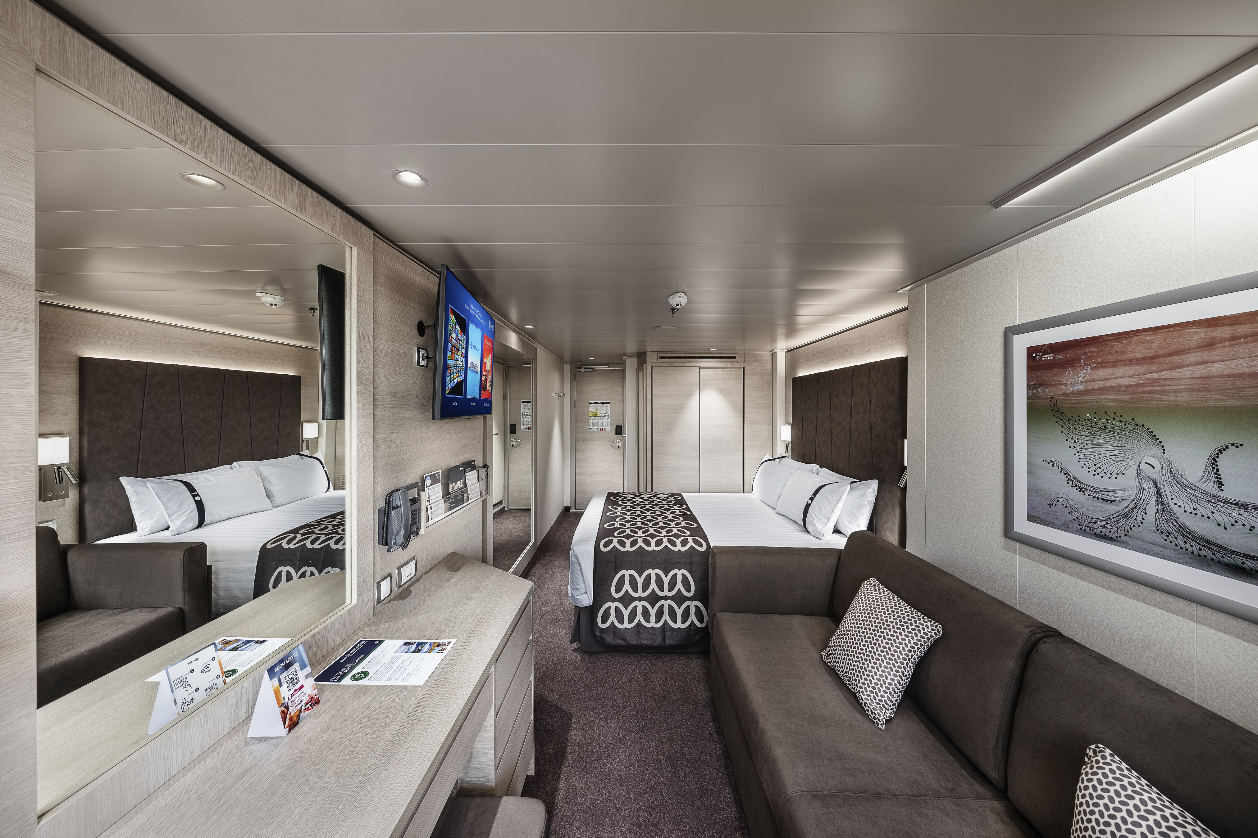 Deluxe Balcony Aurea