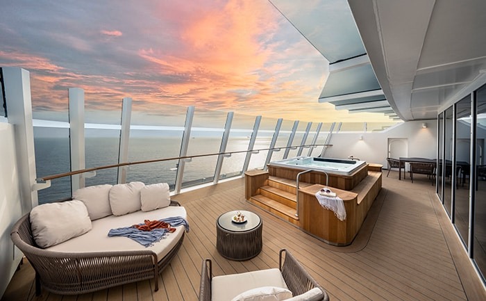 MSC Yacht Club Owner's Suite with Whirlpool Bath