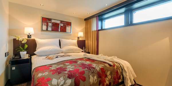 Deluxe Stateroom
