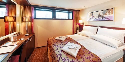Deluxe Stateroom