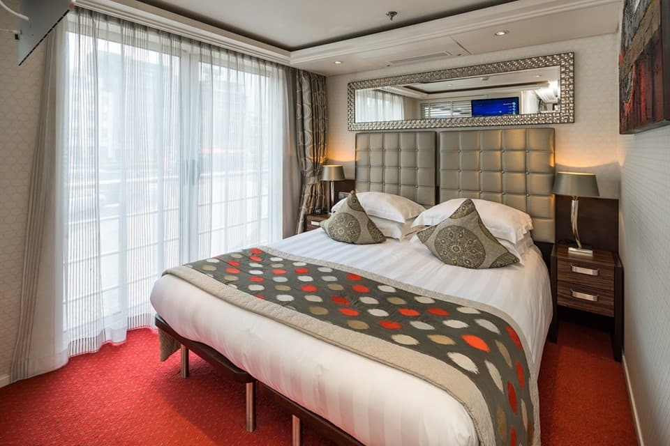 Suite - French Balcony & Outside Balcony